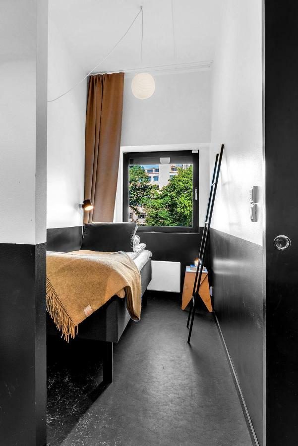Aparthotel Forenom 2*